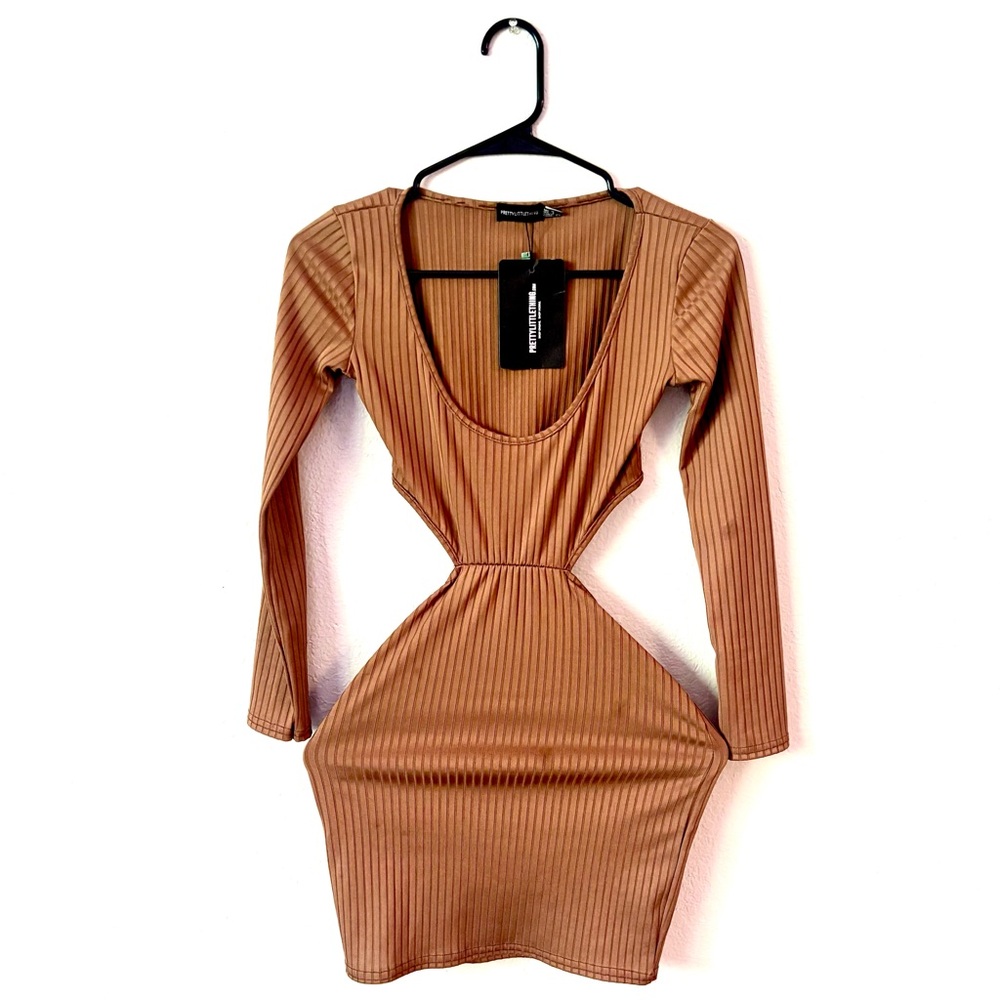 SEXY PRETTYLITTLETHING DRESS